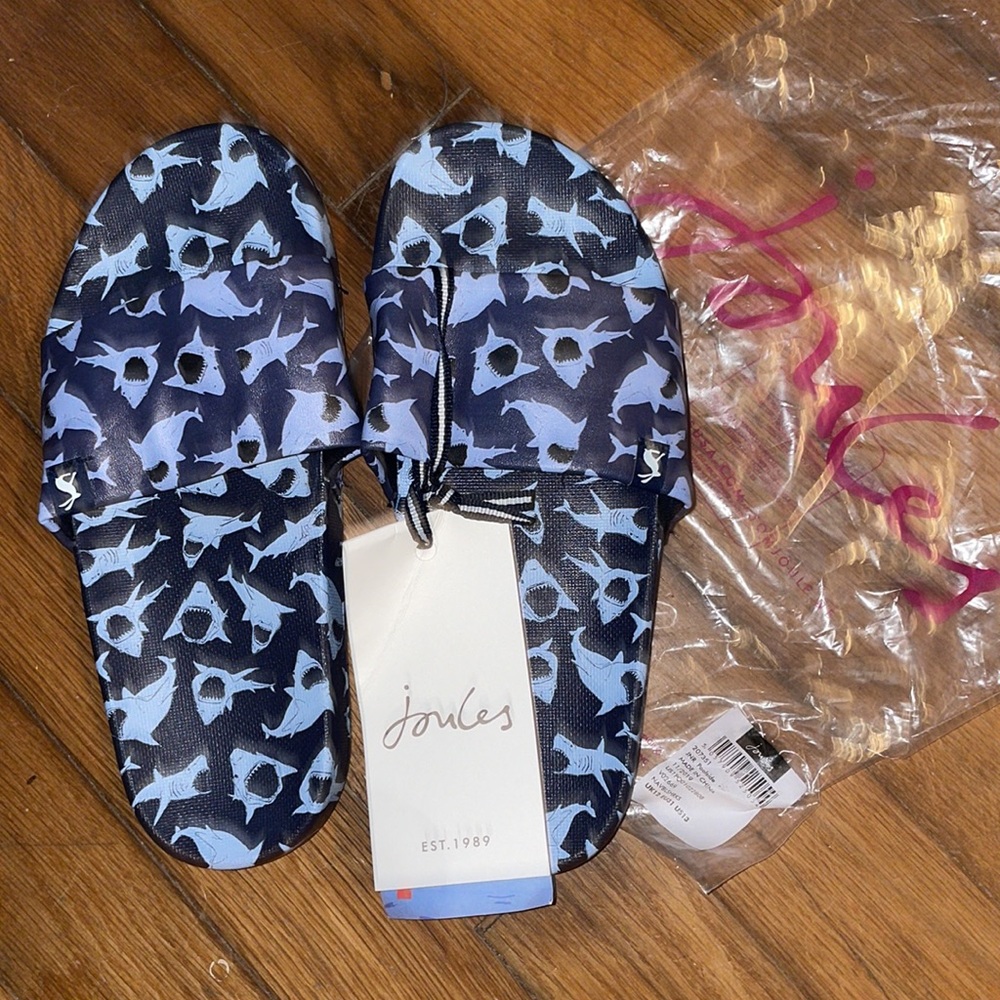 Joules Kids Poolside Shark Slides - Little Kids Size US 2